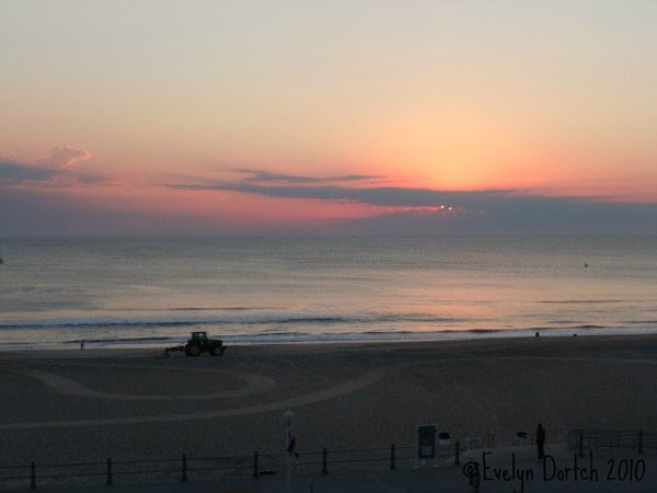 Wordless Wednesday October Sunrise EclecticEvelyn.com